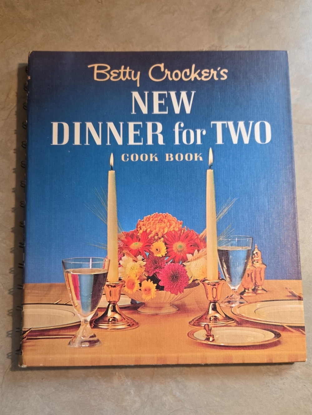 👩‍🍳 Vintage Betty Crocker's New Dinner for Two Cookbook 1964 First Edition